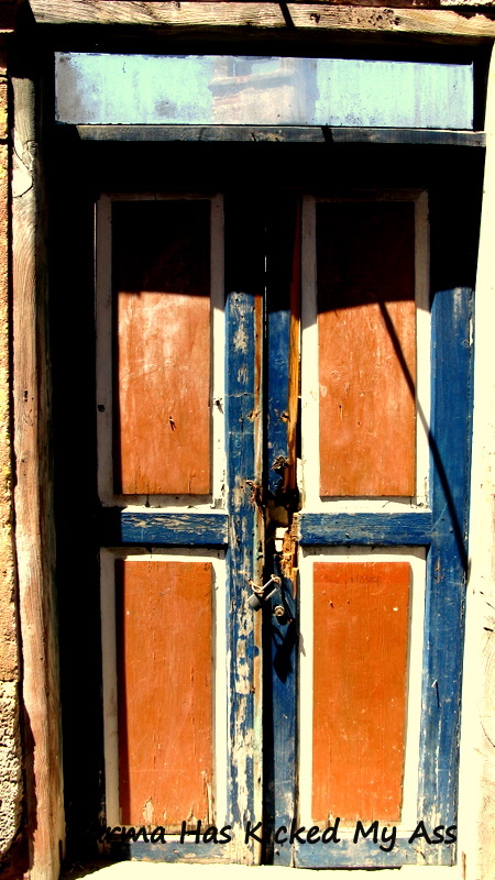 Ayvalik Evlerinin Kapilari 2