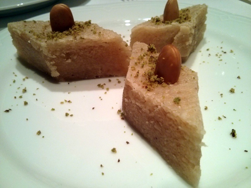 Asitane- Badem Helvası