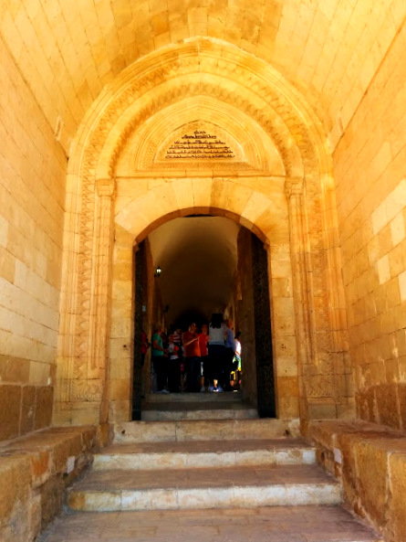 Deyrülzafaran Manastırı